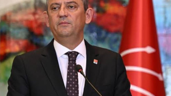 Özgür Özel: (Sığınmacılar)